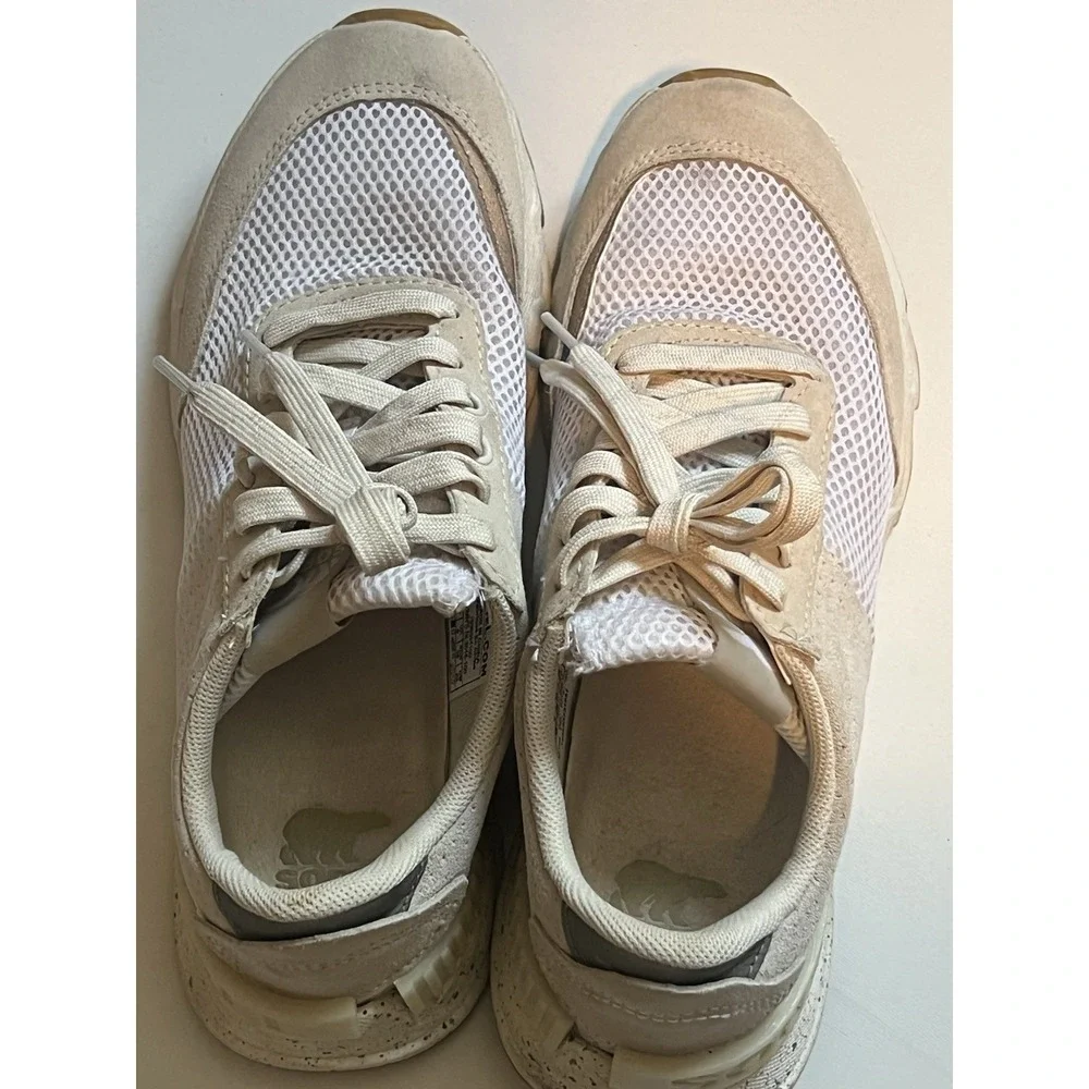 Sorel Kinetic Lite Womens 8 Lace‎ Sneakers Walking Shoes Cream White NL3516-100